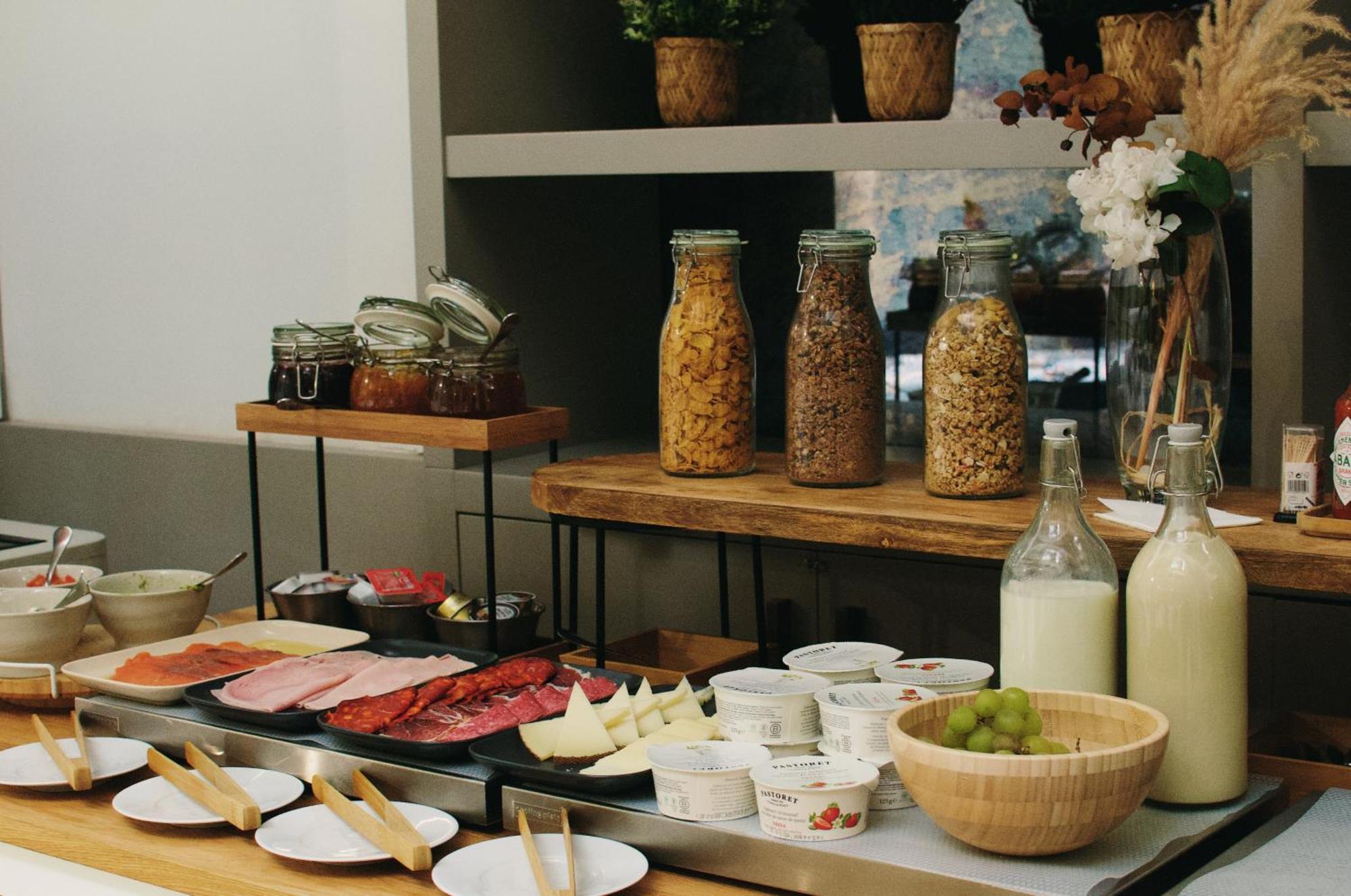 Palacio Pinello (Adults Only) Seville Ngoại thất bức ảnh