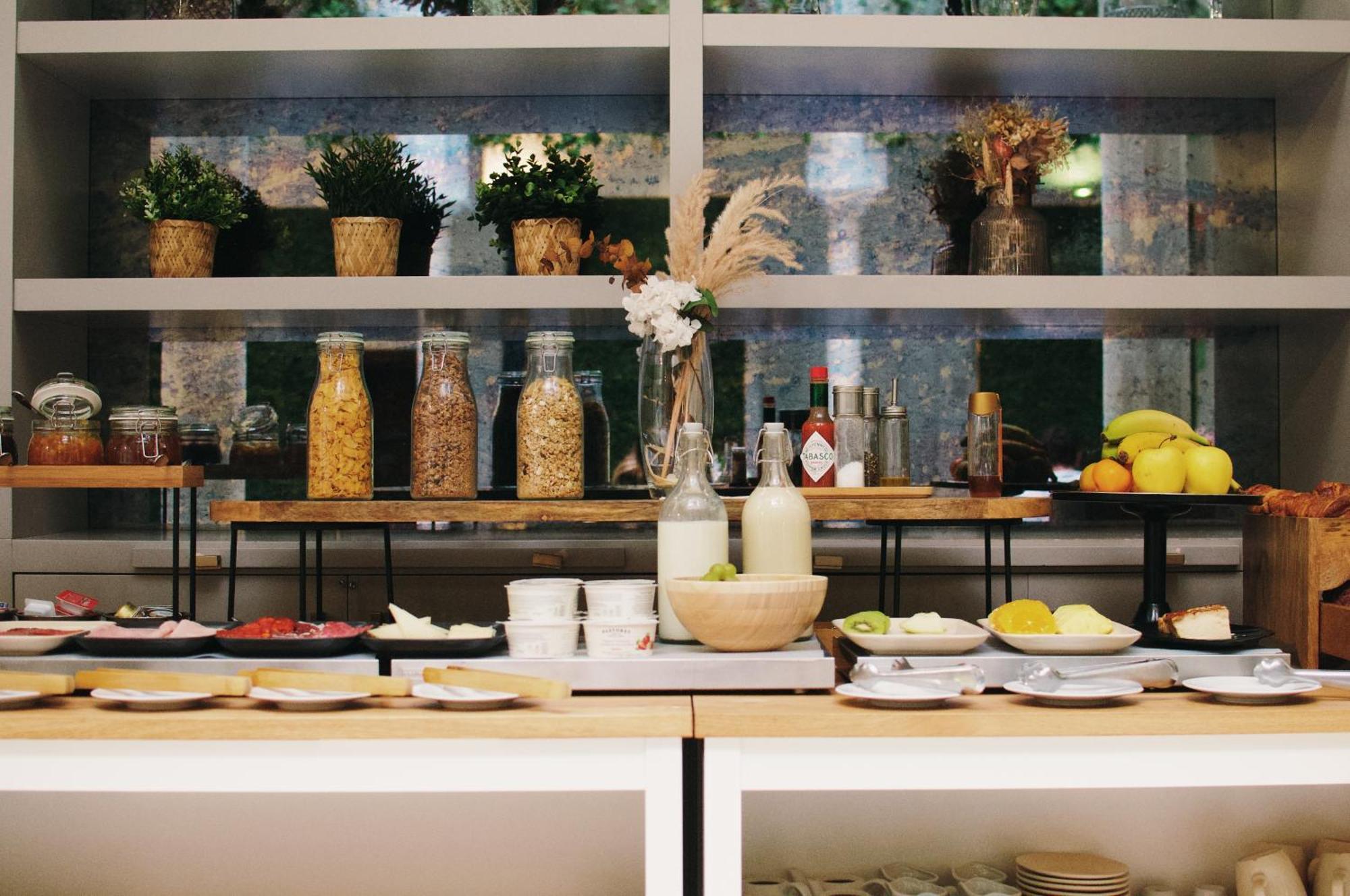 Palacio Pinello (Adults Only) Seville Ngoại thất bức ảnh