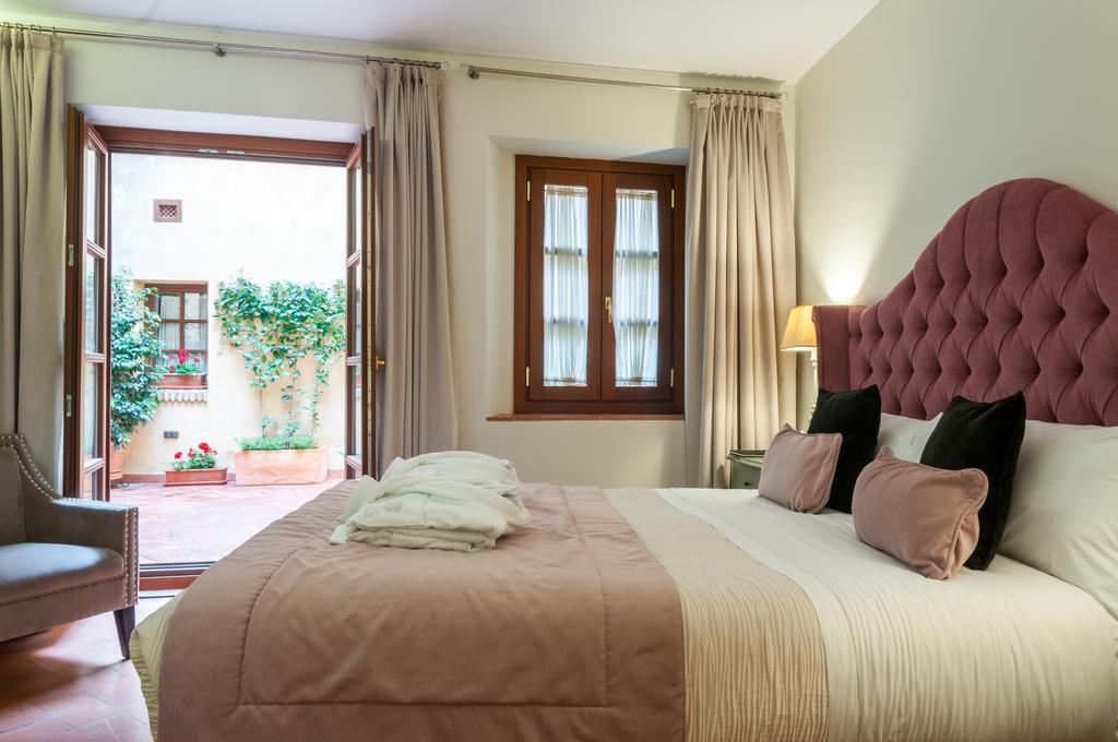 Palacio Pinello (Adults Only) Seville Ngoại thất bức ảnh