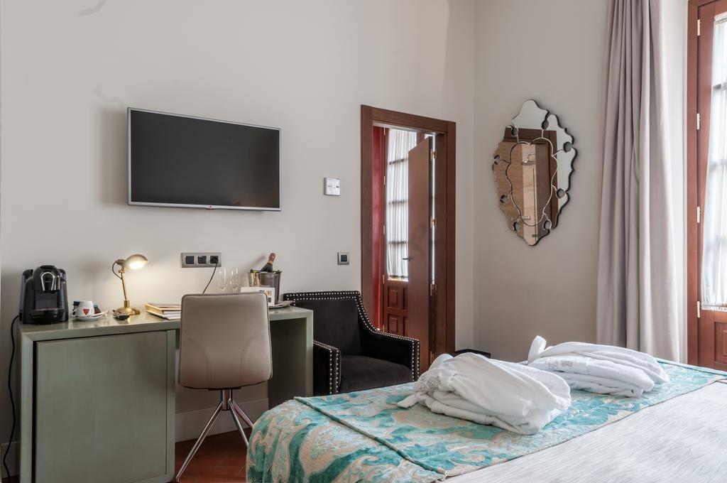 Palacio Pinello (Adults Only) Seville Ngoại thất bức ảnh